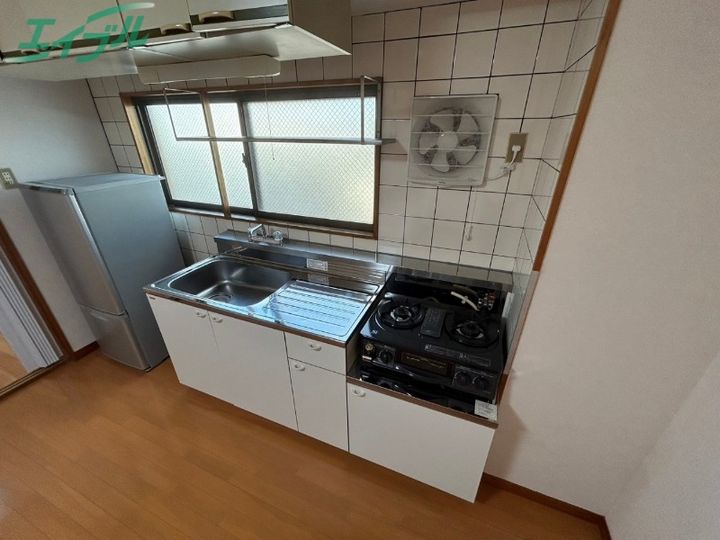 トランプコート四日市のキッチン