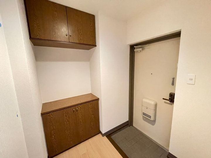 ソフィアコート東原弐番館の玄関