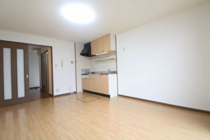 静岡県周智郡森町中川(一戸建)の賃貸物件の居間