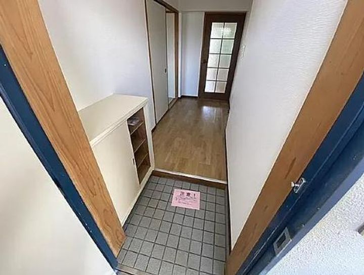 宮崎県宮崎市恒久4(マンション)の賃貸物件の玄関