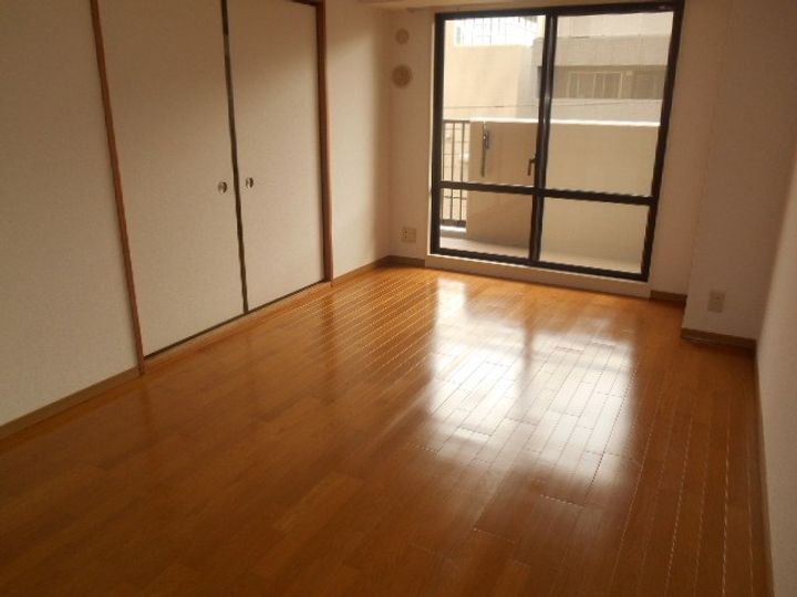 神奈川県横浜市金沢区釜利谷東2(マンション)の賃貸物件の居間