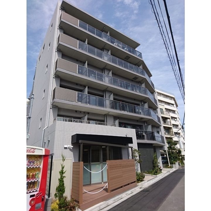 東京都杉並区和田1(マンション)の賃貸物件の外観