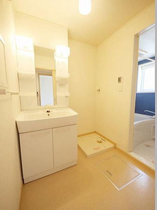 マーベラス横尾の内装