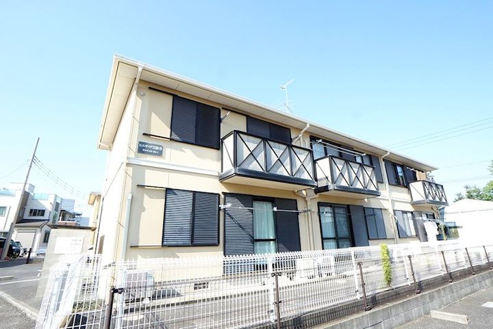 ヒルサイド三田Bの外観