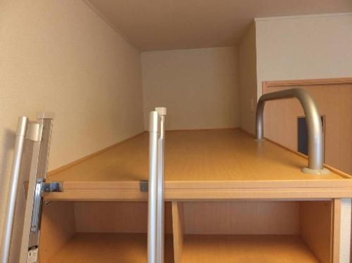 レオパレスペニーレインの居間