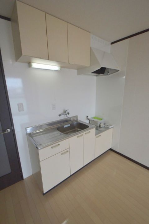 岡山県岡山市北区大元2(マンション)の賃貸物件のキッチン