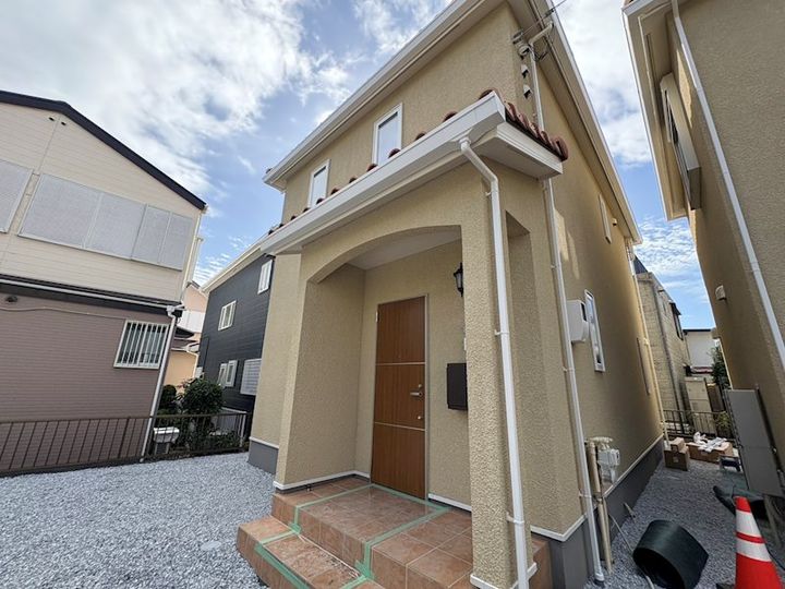 神奈川県茅ヶ崎市ひばりが丘(一戸建)の賃貸物件の外観