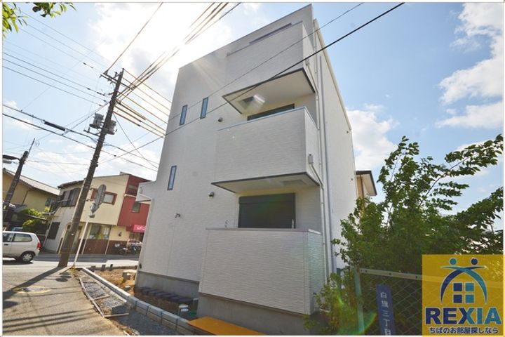 REGALESTボヌールの外観