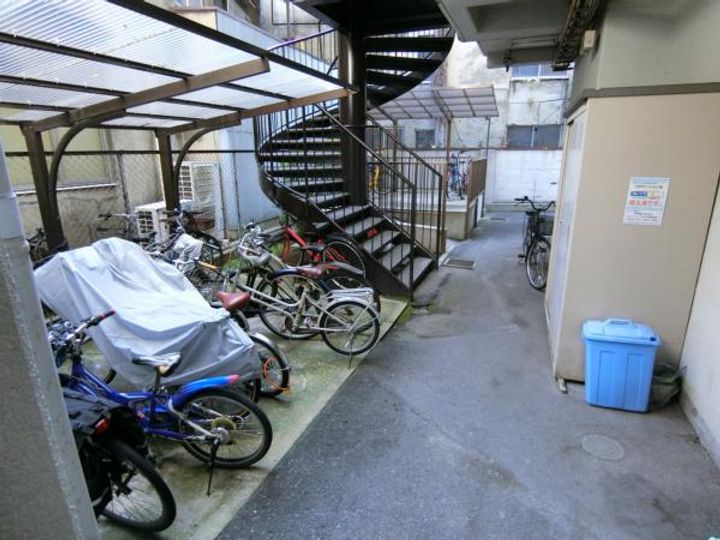 ポールドジ森ノ宮の地図