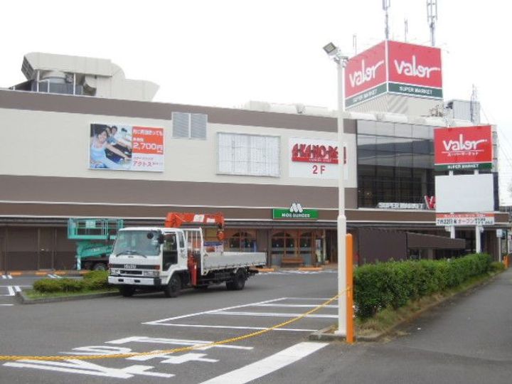 ロッド レーバーIの周辺