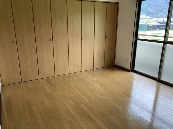 第二柏原マンションの内装