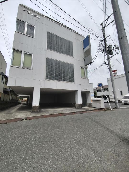 イガリビルの外観