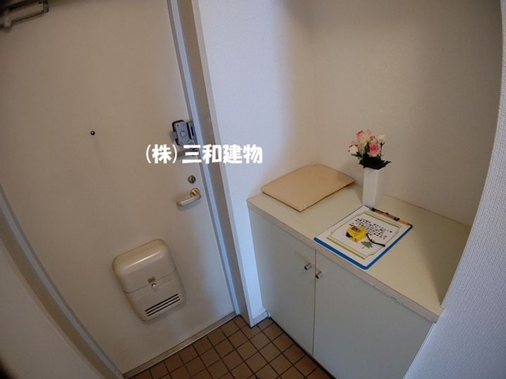 シャトーサンハイムの玄関