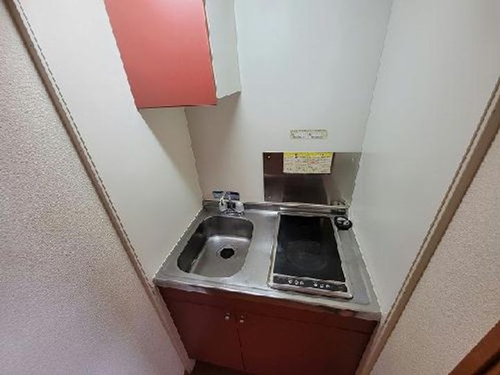 レオパレス春のキッチン