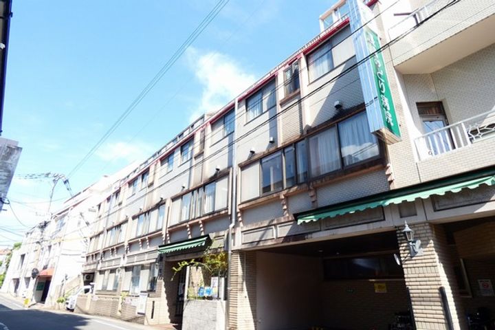 スカイヒルズ青山の周辺