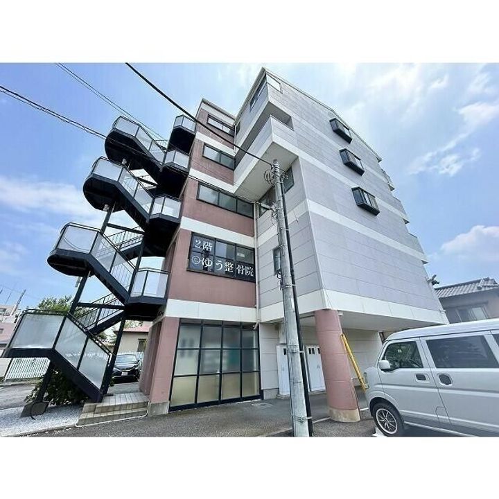大岡リバーサイドマンションの外観