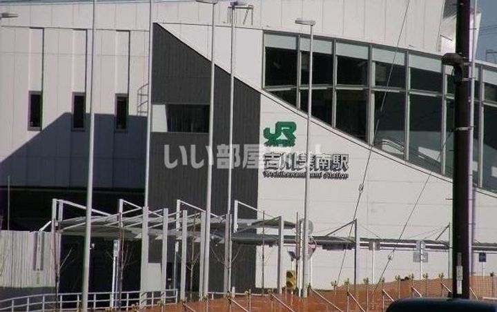 埼玉県吉川市美南3(アパート)の賃貸物件の周辺