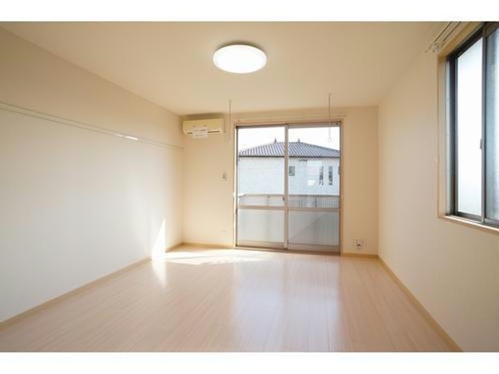 サンモールB棟の居間