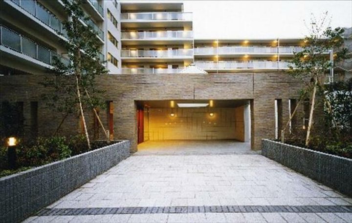 ピエス綱島の地図