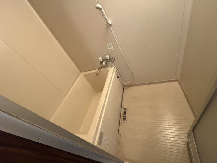 大阪府高槻市富田町6(アパート)の賃貸物件の風呂