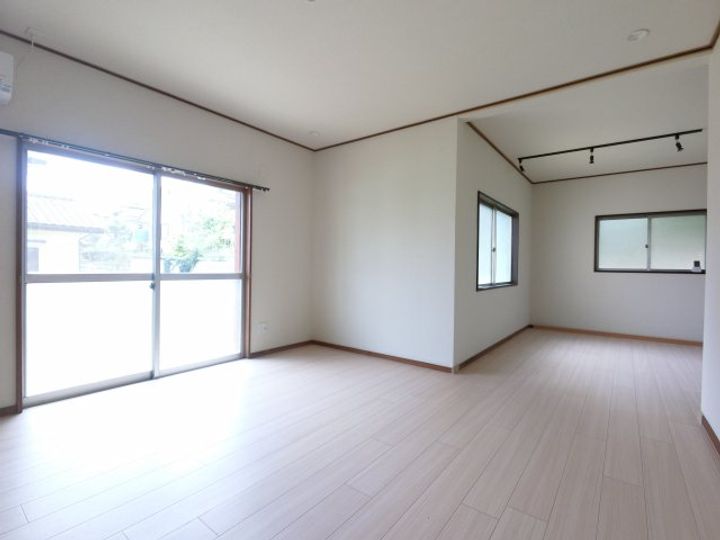 千葉県市原市光風台3(一戸建)の賃貸物件の居間