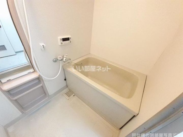 サンメゾン忍海の風呂