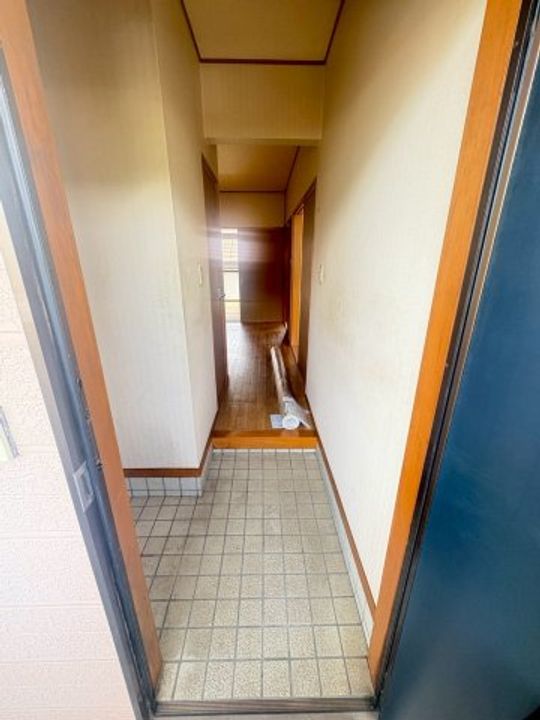 千葉県千葉市緑区おゆみ野1(アパート)の賃貸物件の玄関
