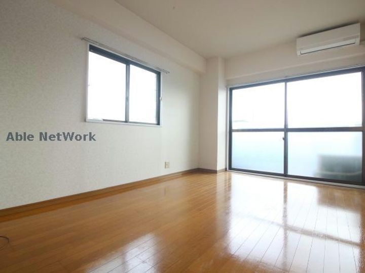 優夢Nagatomoの居間