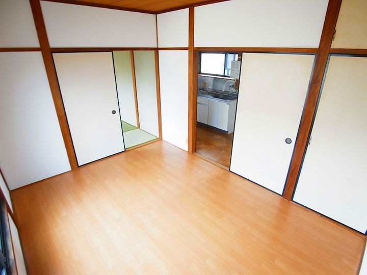 宮田コーポの居間