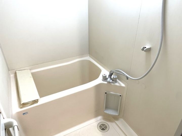 サンロード中浦和IIの風呂