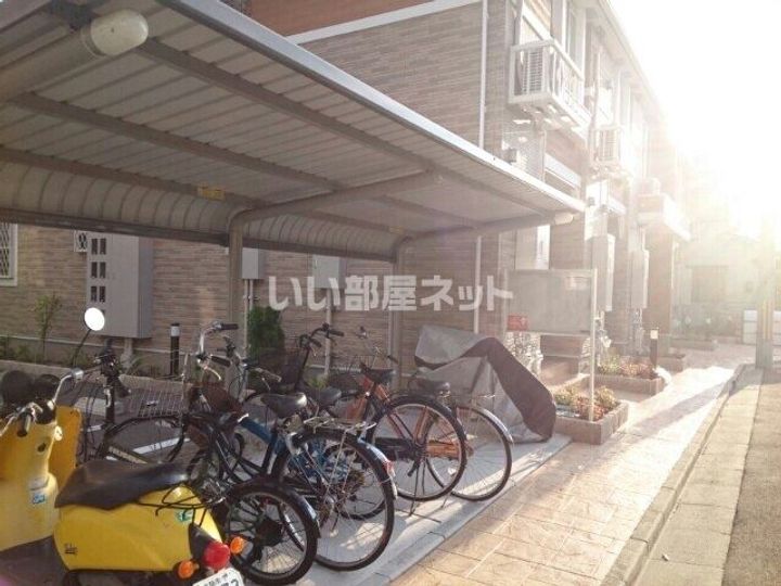 大阪府四條畷市西中野1(アパート)の賃貸物件の地図