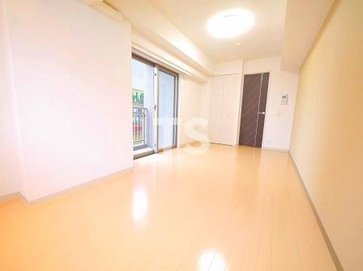 神奈川県横浜市港北区新横浜1(マンション)の賃貸物件の居間