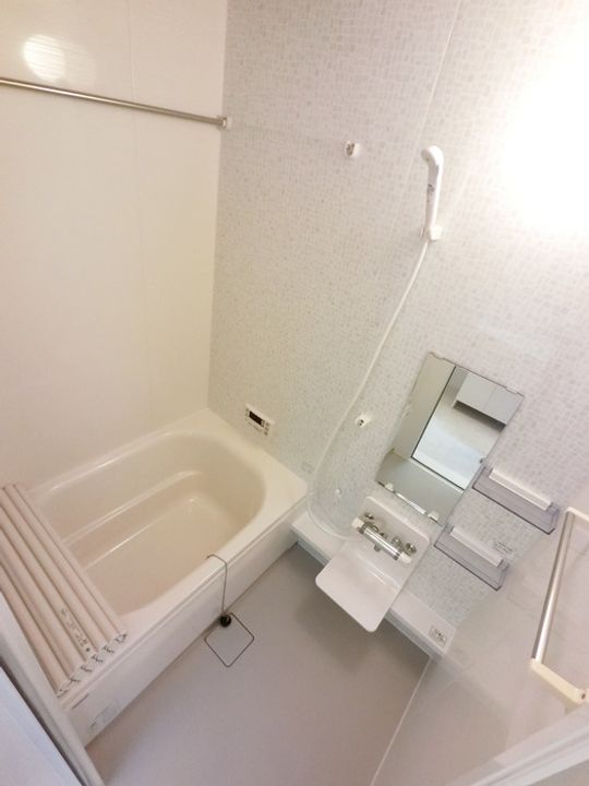 群馬県伊勢崎市茂呂町1(アパート)の賃貸物件の風呂