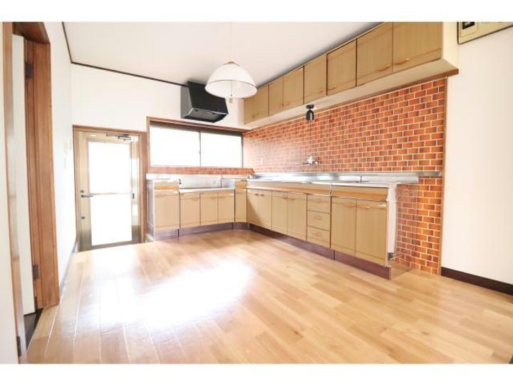 大分県別府市石垣西9(一戸建)の賃貸物件のキッチン