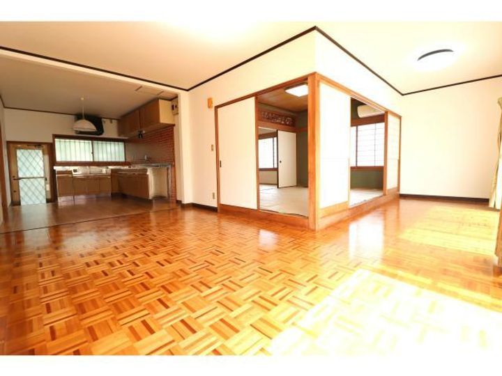 大分県別府市石垣西9(一戸建)の賃貸物件の居間