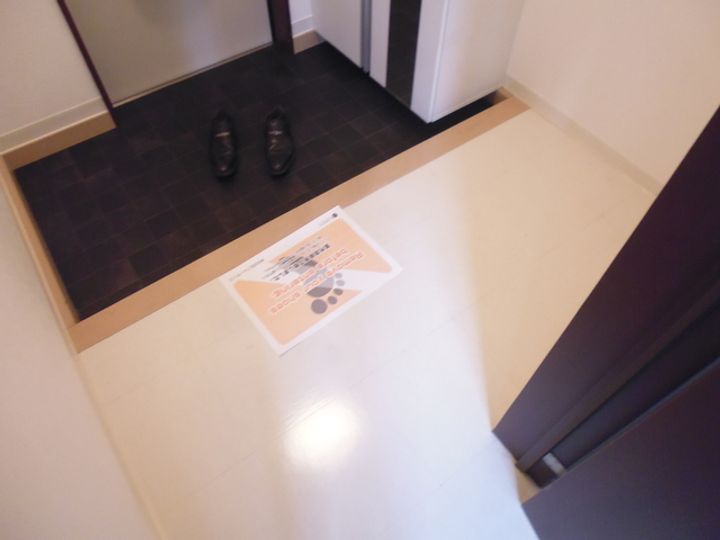 クレッシェンドの玄関