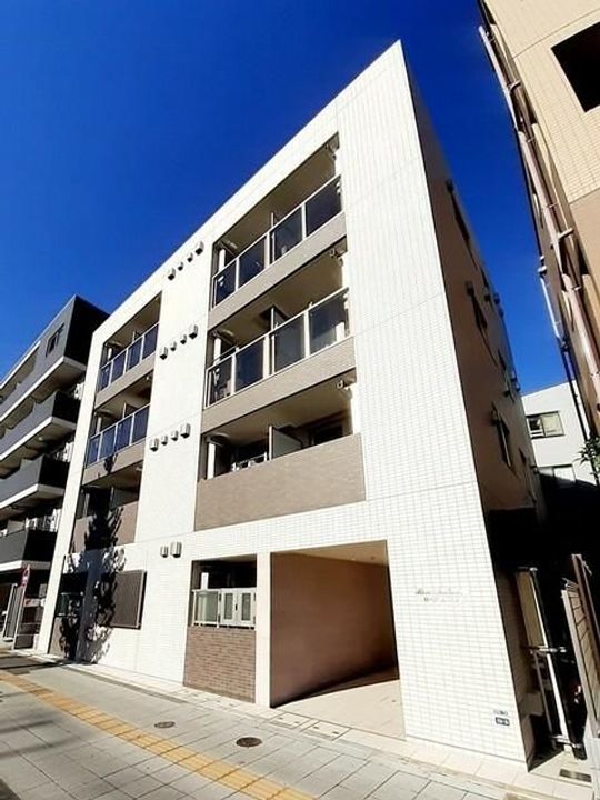 東京都板橋区東新町1(マンション)の賃貸物件の外観