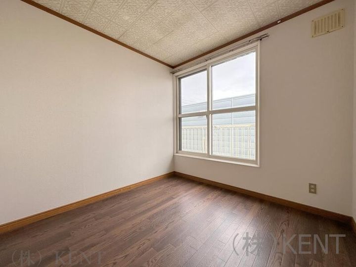 プラザ三浦の内装