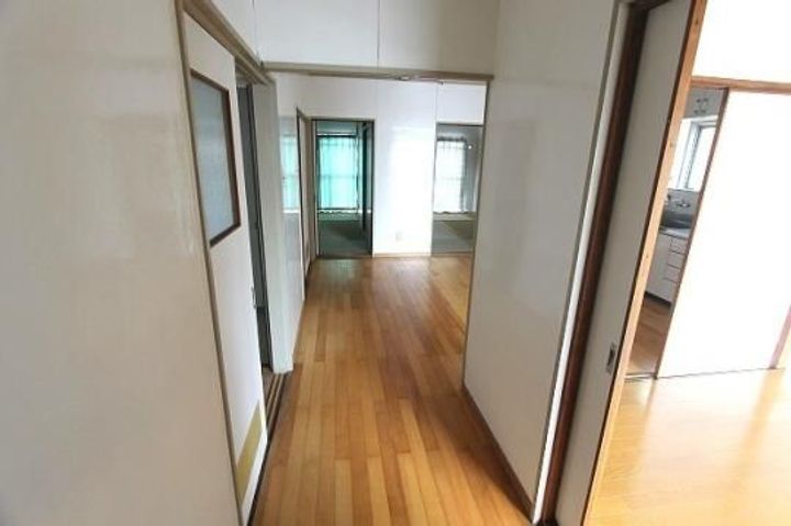 矢野ビルの内装