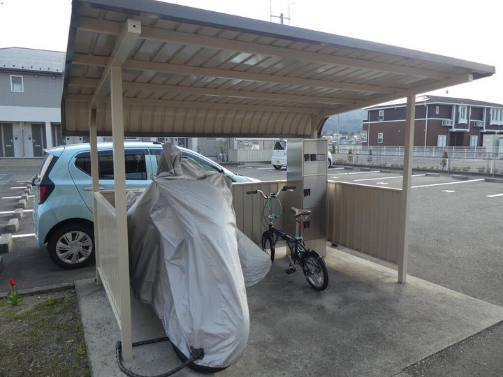 福島県相馬市黒木字上泉(アパート)の賃貸物件の地図