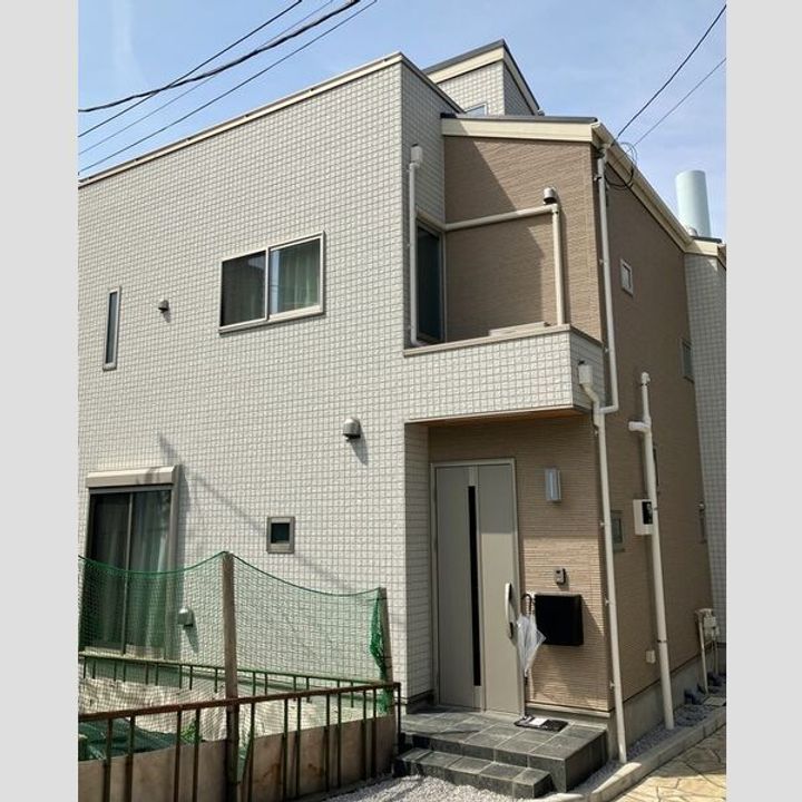 東京都新宿区北新宿2(一戸建)の賃貸物件の外観