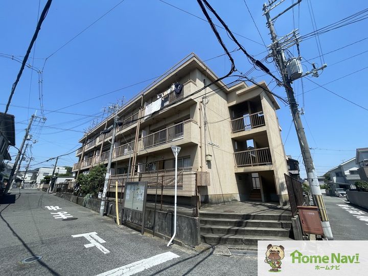 西浦ビューハイツの外観