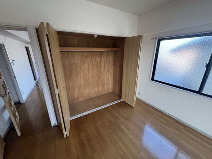 ムロヤビルの内装