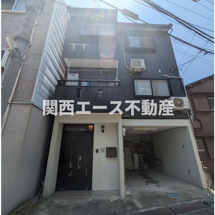 大阪府大東市泉町1(一戸建)の賃貸物件の外観