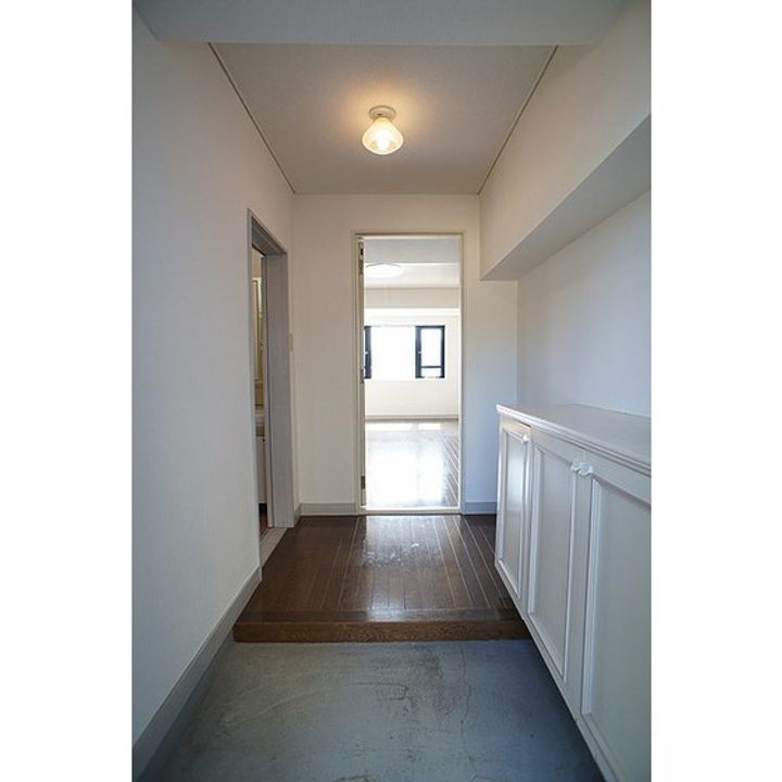 福島県郡山市菜根3(マンション)の賃貸物件の玄関