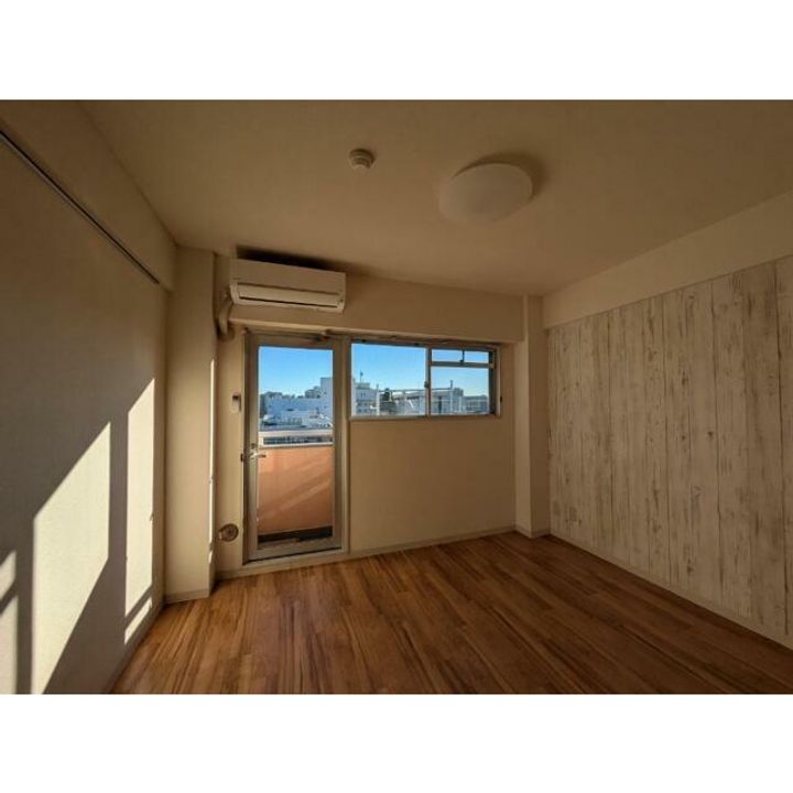 東村山ペガサスビル B館の居間