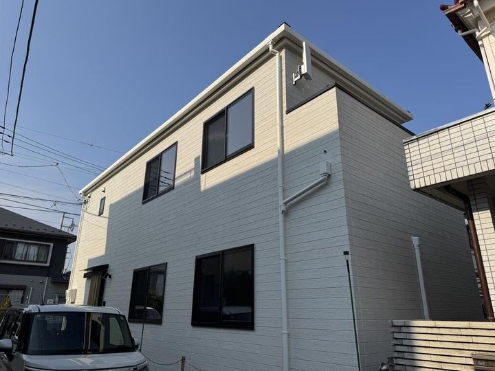 ミラノサラの外観