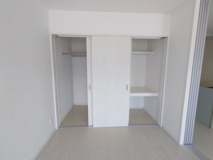 シャンブルコートの内装