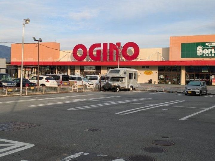 シャンブルコートの周辺