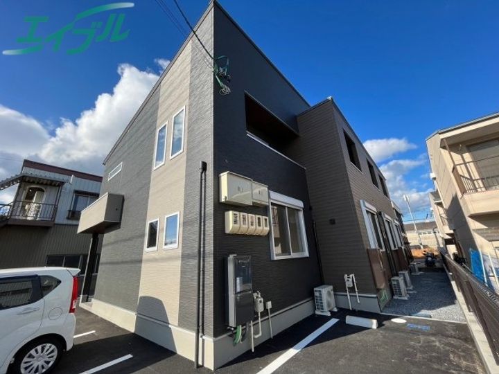 三重県四日市市曙町(一戸建)の賃貸物件の外観